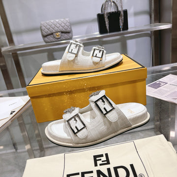 Slide SANDALS - Fendi