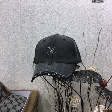 LV vintage check baseball CAP - LV