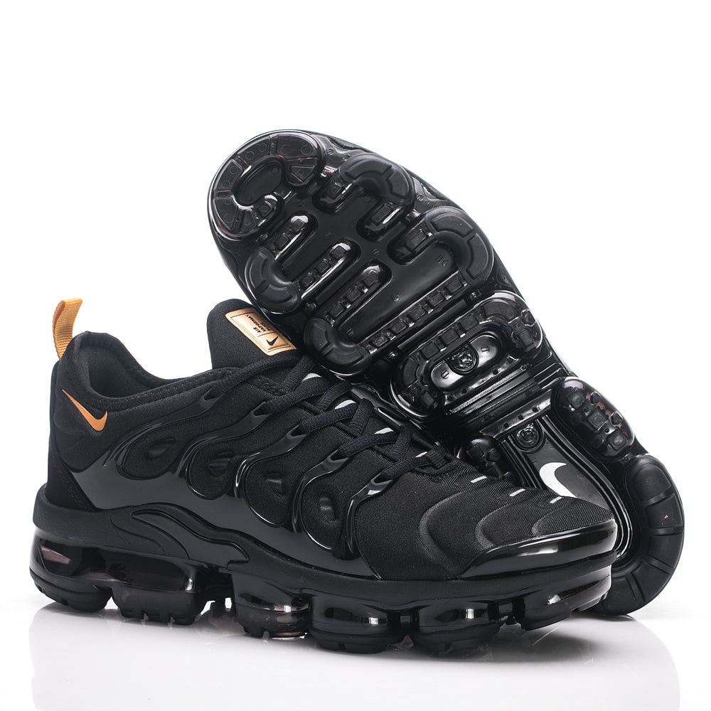 Nike Air VaporMax Plus Black